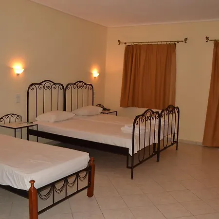Aparthotel Ionia 4*