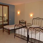 Aparthotel Ionia 2*
