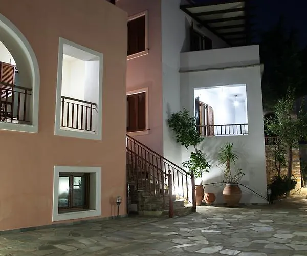 Ionia 2* Áyios Pétros