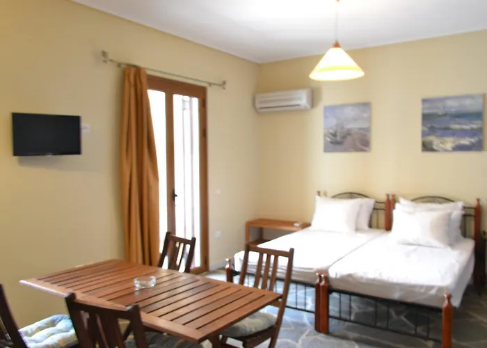 Ionia 2* Áyios Pétros